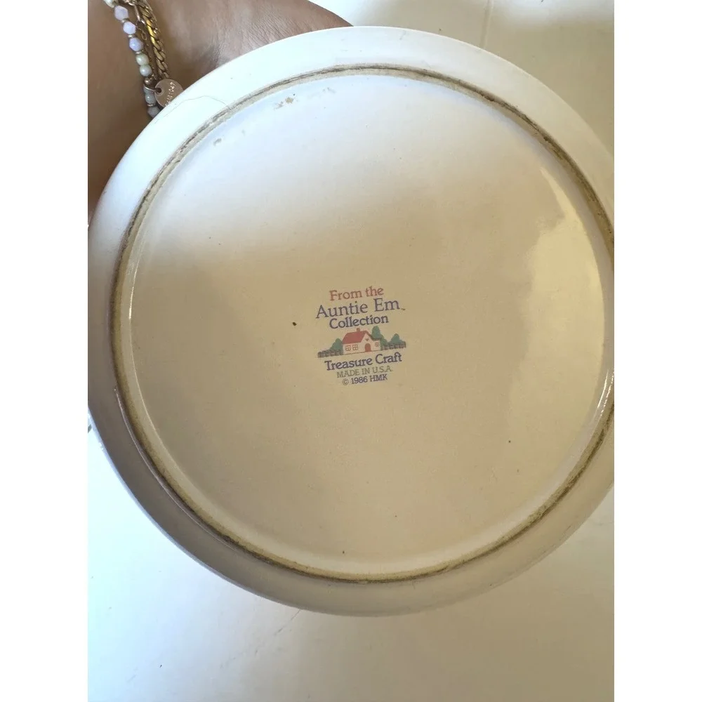 Vtg Treasure Craft Auntie Em Collection Casserole Dish with Lid  Birds Cottage